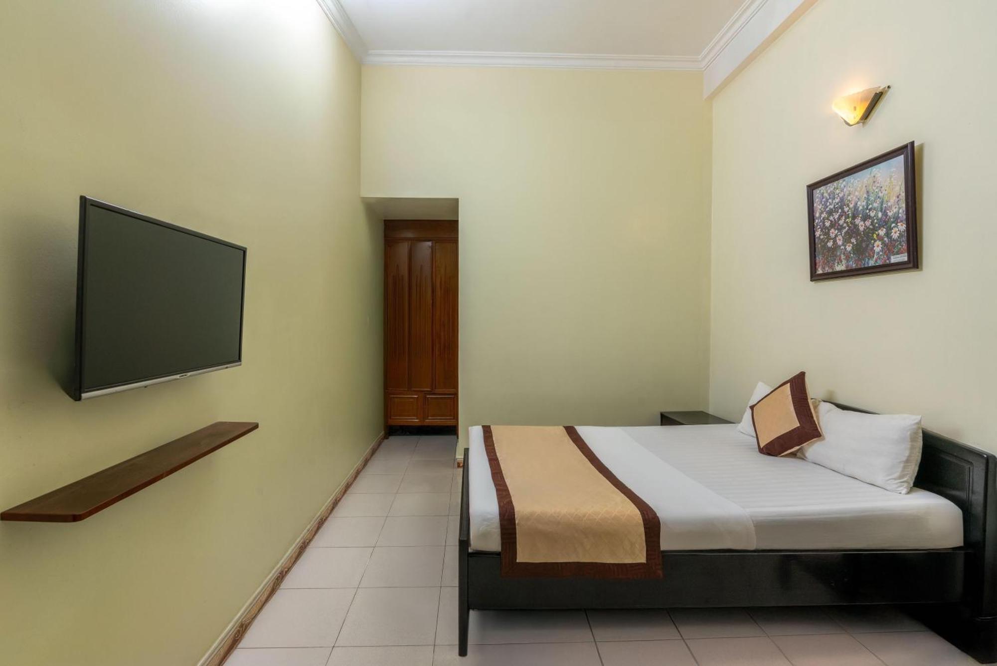 ทู เกสท์เฮาส์ Hotel นิญบิ่ญ ภายนอก รูปภาพ