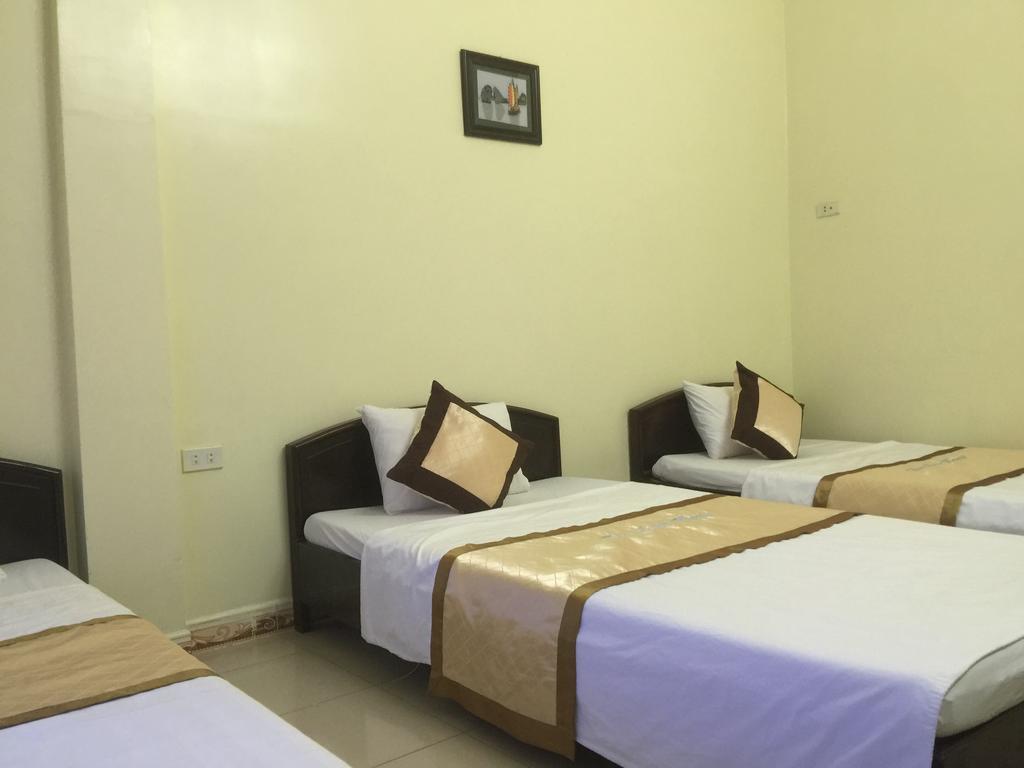 ทู เกสท์เฮาส์ Hotel นิญบิ่ญ ภายนอก รูปภาพ